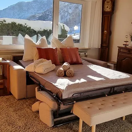 Sunny-nest, Garden *