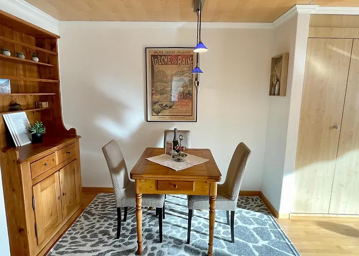 Sunny-nest, Garden * لوكباد