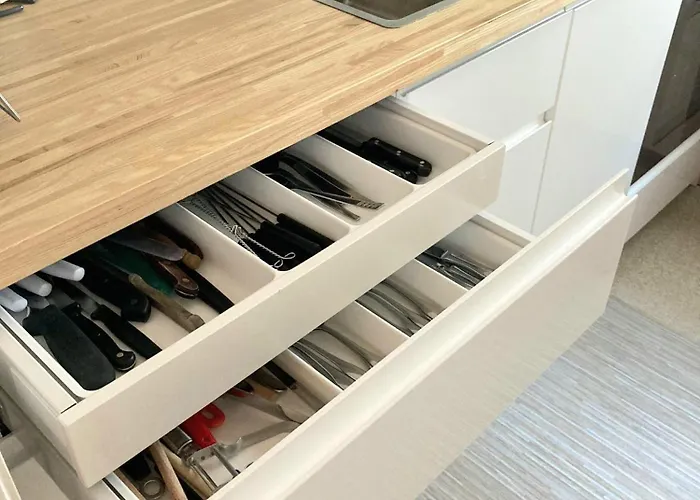 Sunny-nest, Garden Apartamento