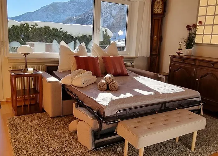 Sunny-nest, Garden *