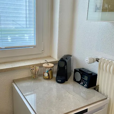 Sunny-nest, Garden Apartament